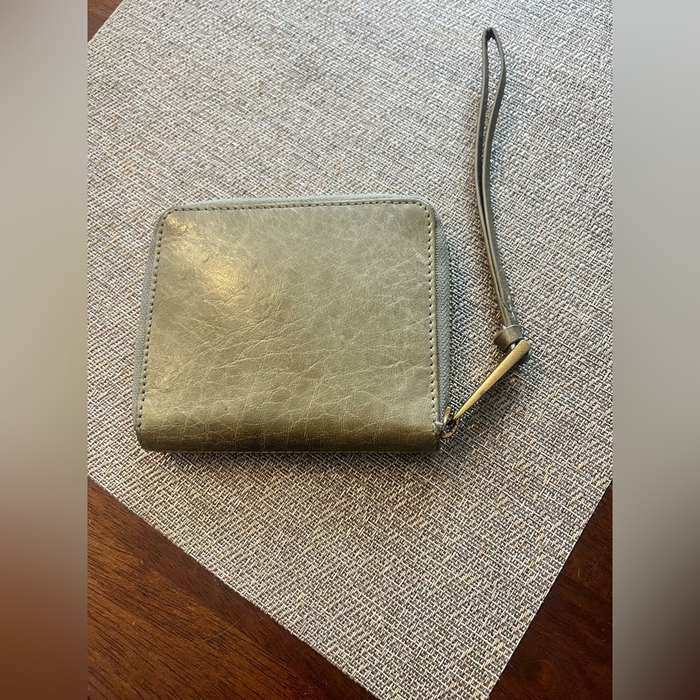 Margot New York wristlet wallet leather‎